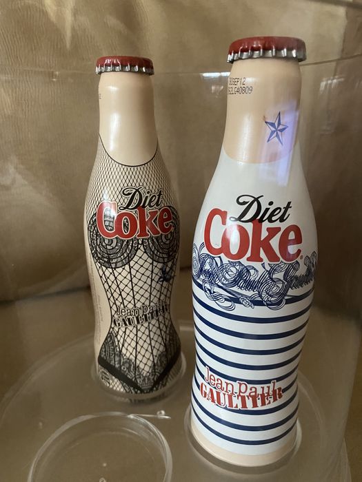 Conjunto especial  raro Jean Paul Gaultier estilista coca cola coke