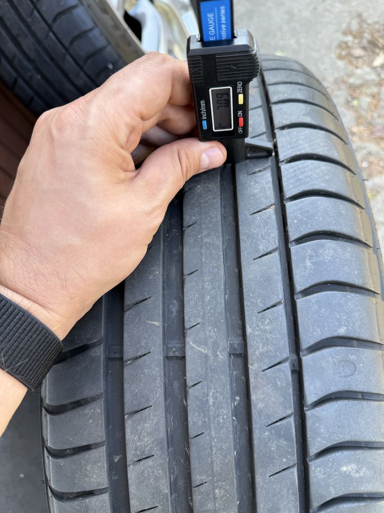 Koła felgi 5x114.3 R19 Kia Sorento opony letnie 235/55R19