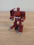 TRANSFORMERS Kingdom Deluxe Warpath