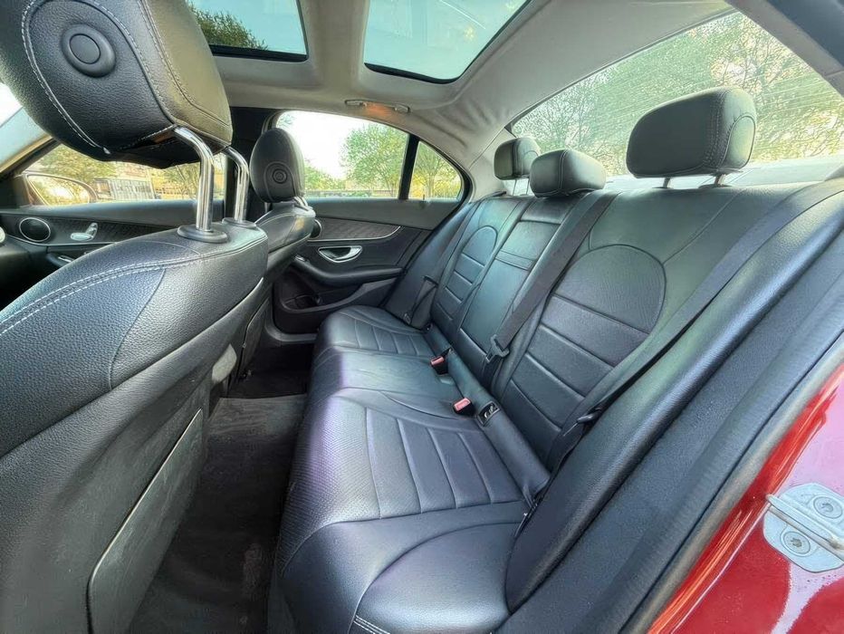 Mercedes-Benz C-Class C 300      2016