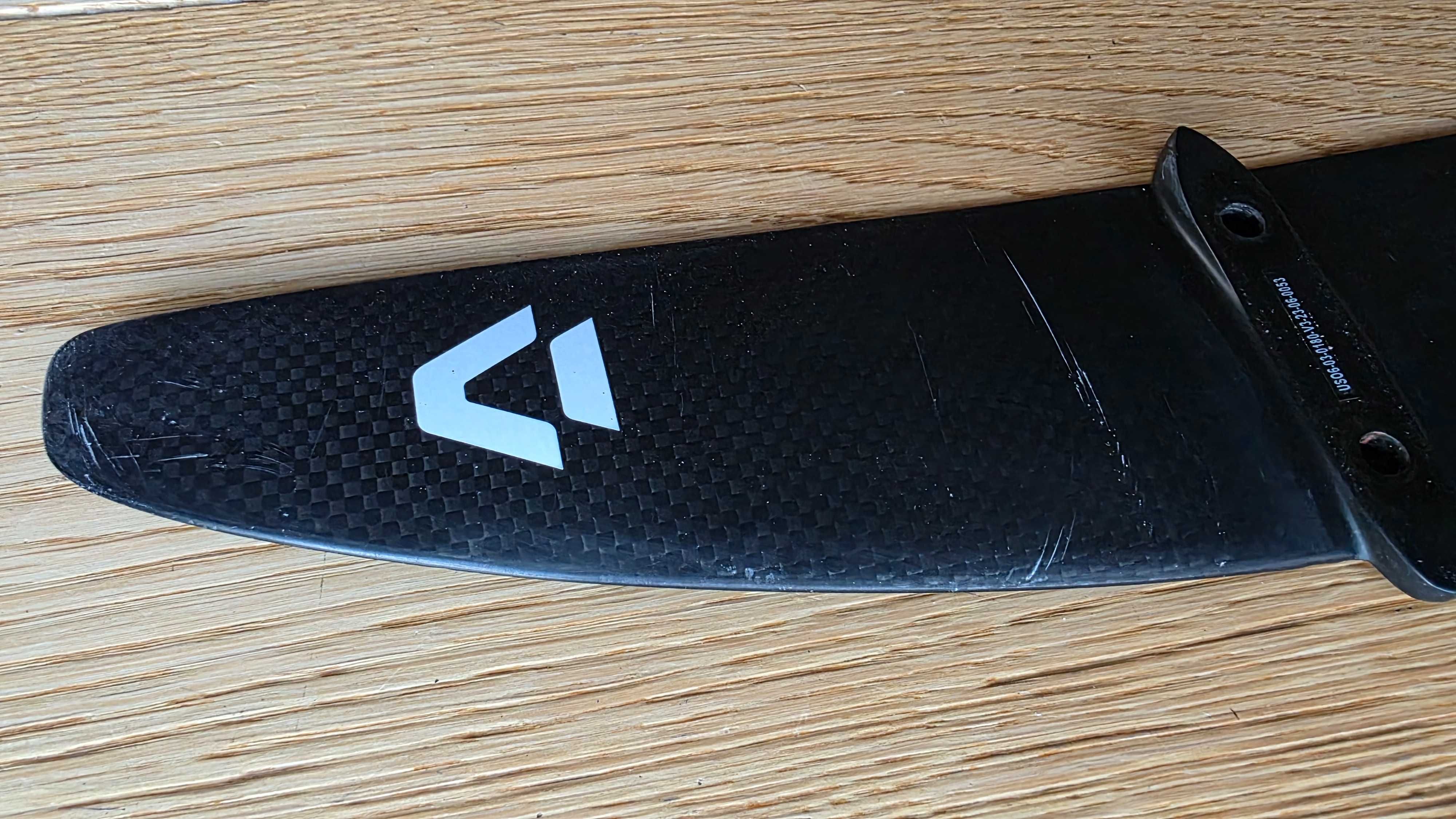 Foil Duotone Aero Carve 2.0 D/LAB 850 + Stabilizator P180 Wing Foil