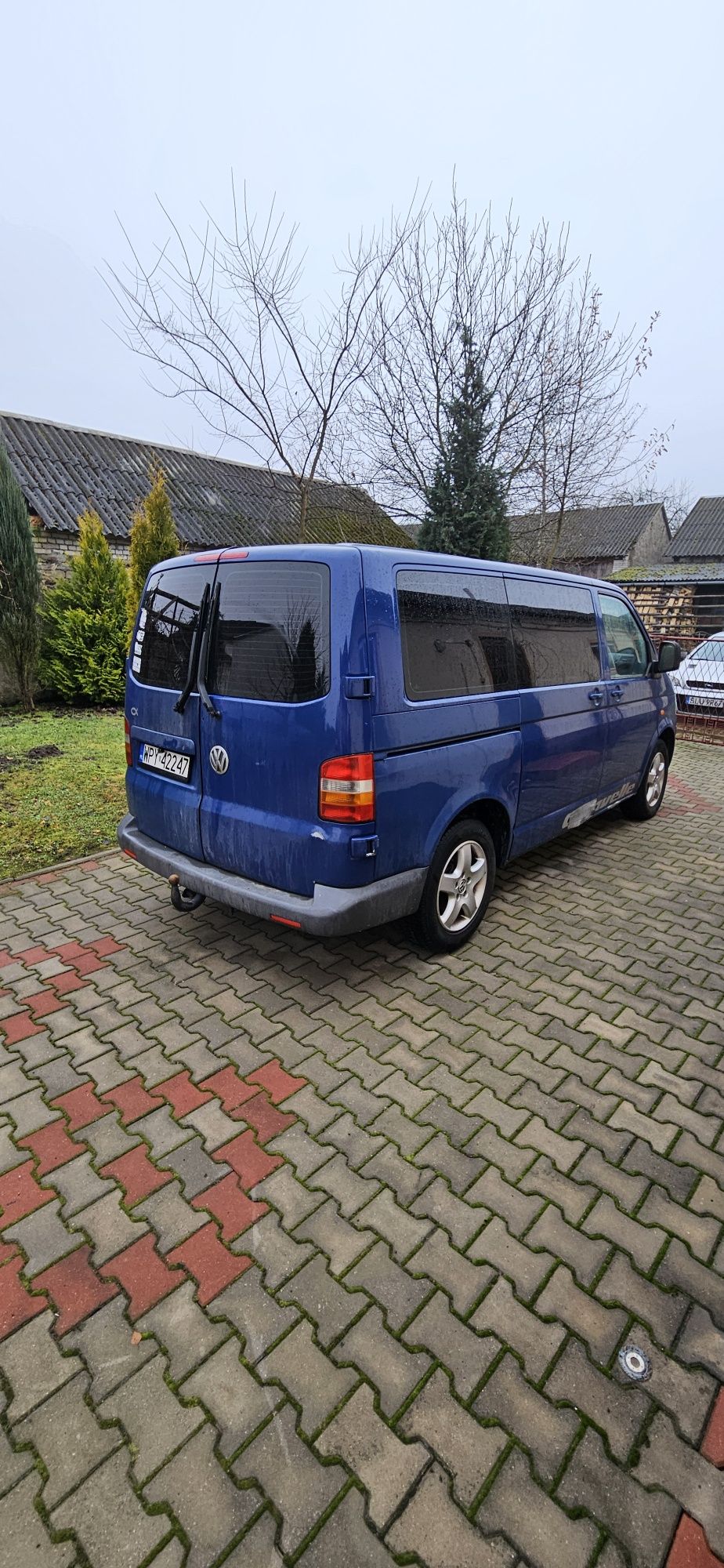 Volkswagen t5 caravelle 2.5 174km 9os osobowy do poprawek