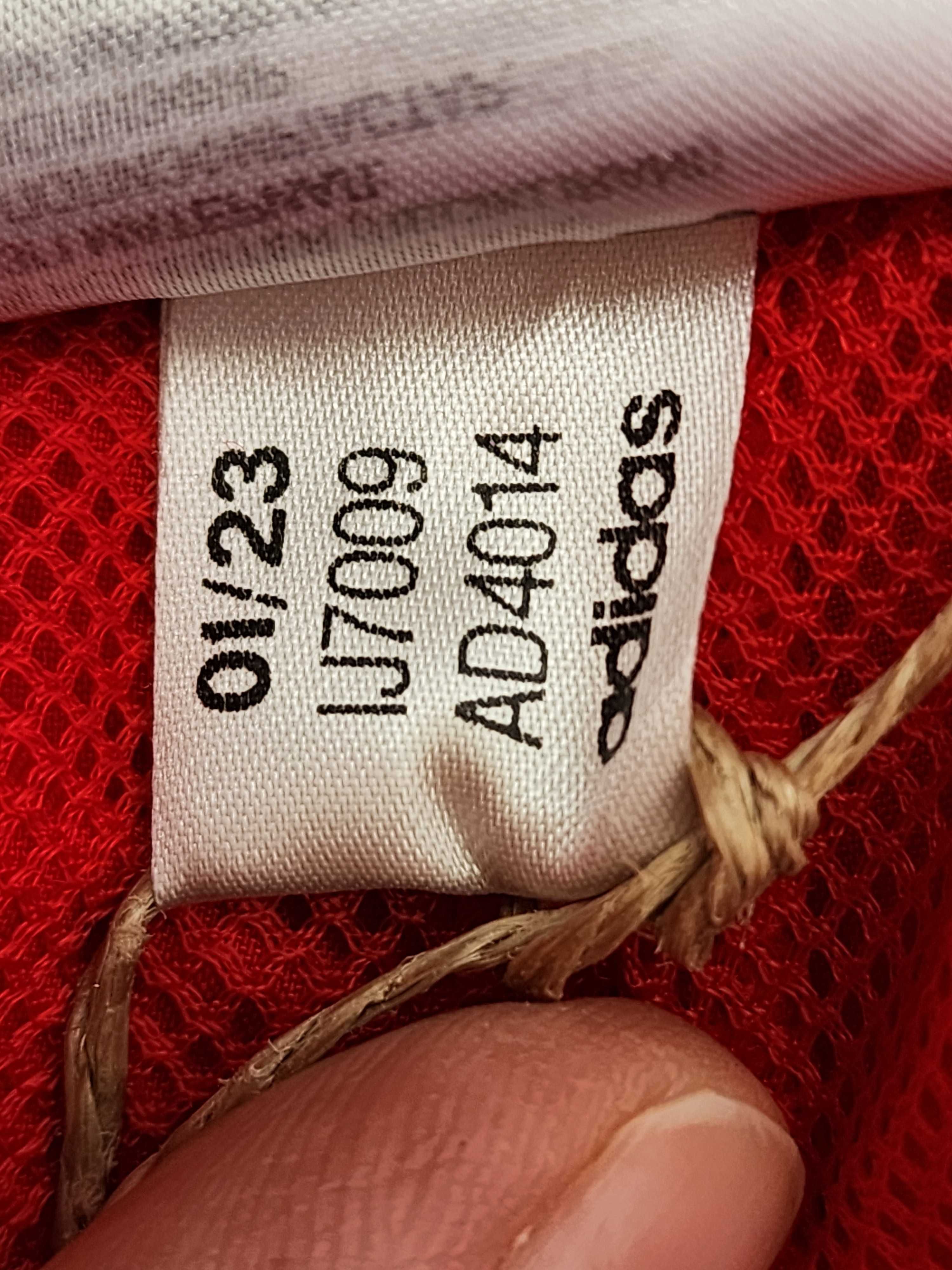 Пляжные шорты Adidas. Размер XL.