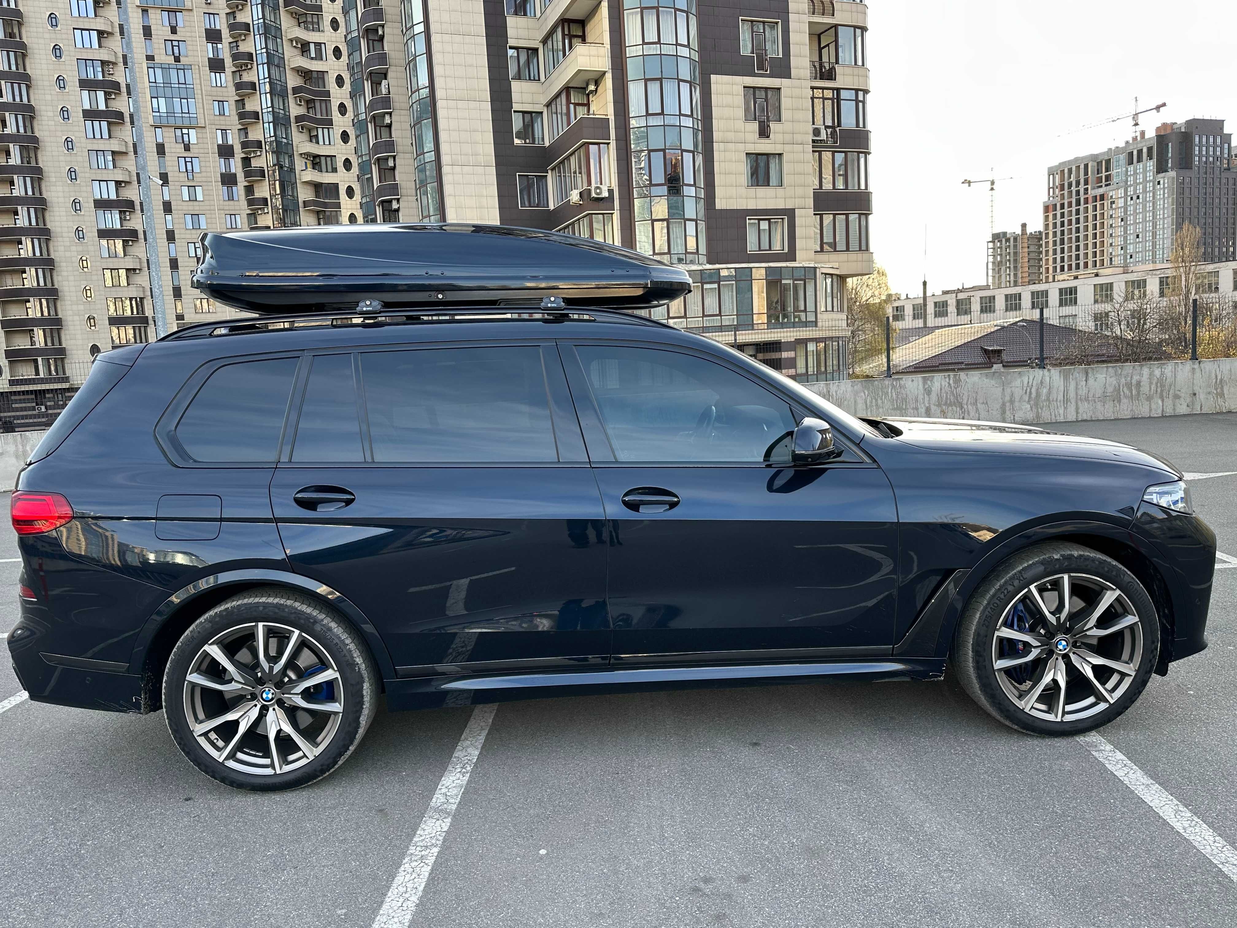 Продам BMW X7 М50і ТОП комплектація