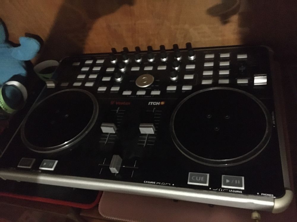 Dj Vestax VCI-300