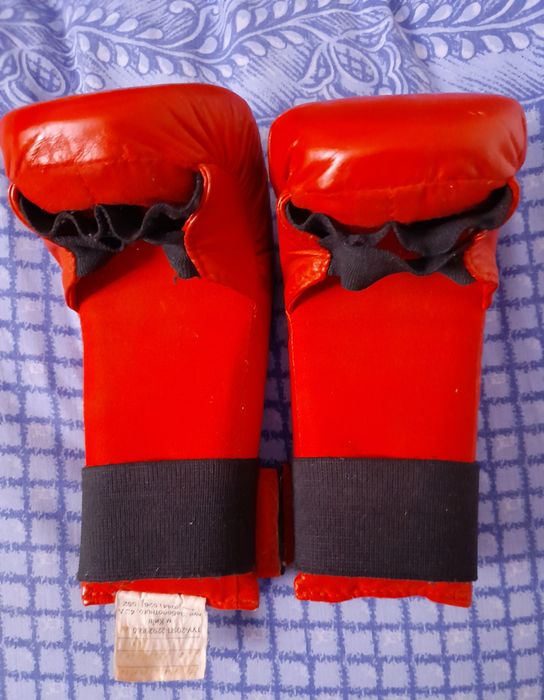 Рукавички боксерські