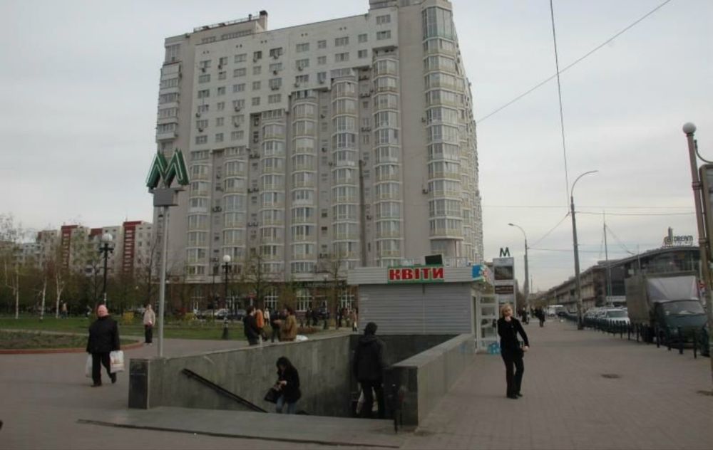 Оренда в 1хв від м Мінська пр. Оболонський 22В