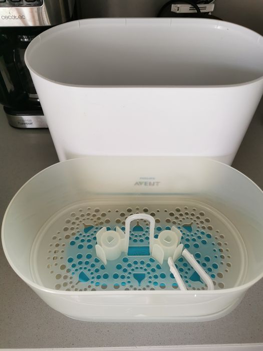 Kit Philips Avent:Esterilizador+Aquecedor de Biberões (como novo]