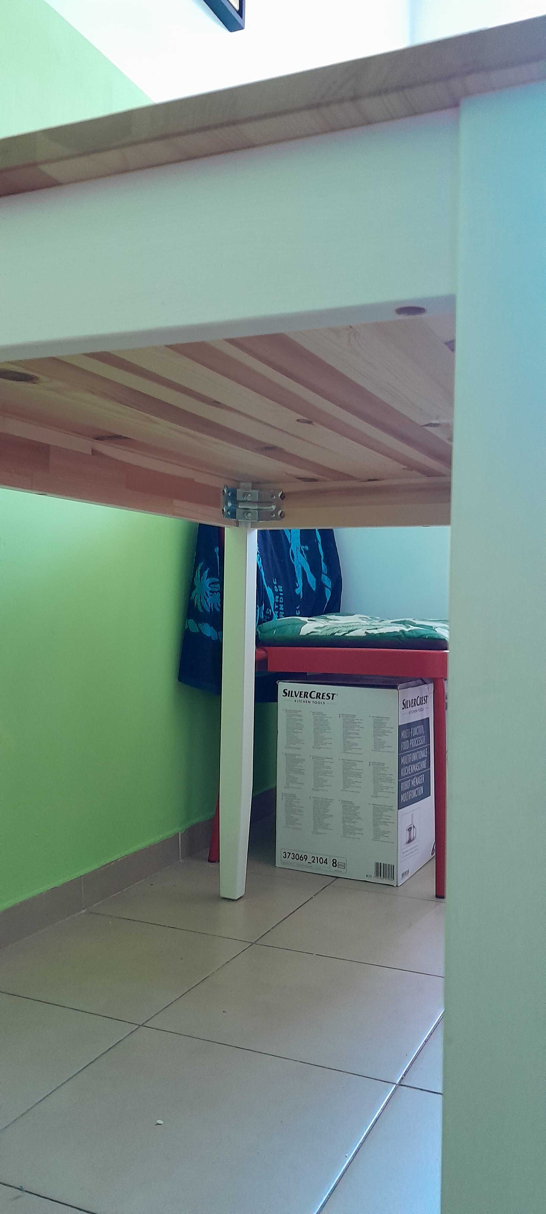 Stół drewniany Ikea