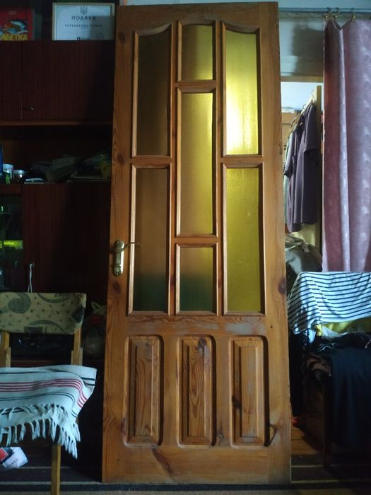 Двері соснові міжкімнатні