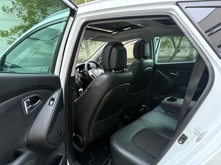 В Житомирі Hyundai IX35 2011 2.0d Premium 2wd праве кермо в Житомирі