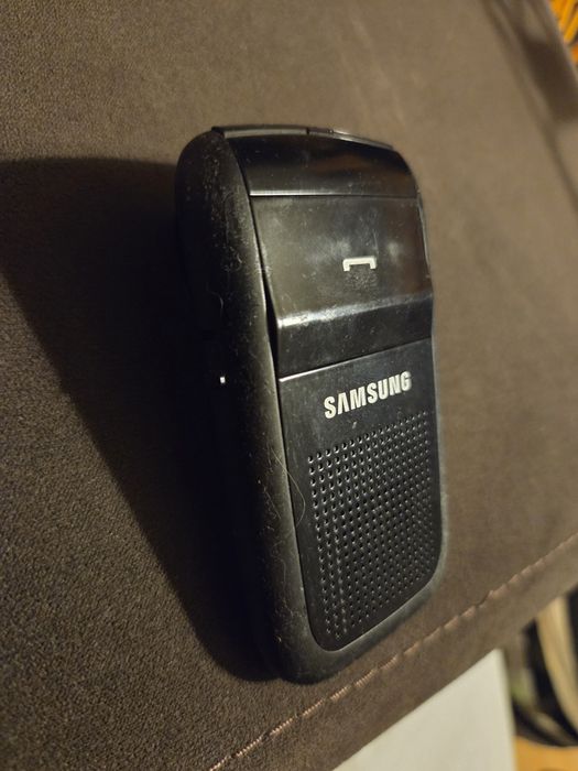 Zestaw głośnomówiący Samsung HF1000