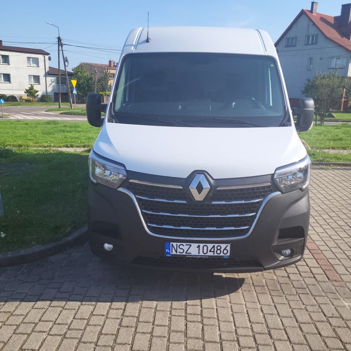 Wynajem busa i usługi transportowe