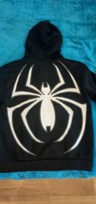 Кофта ZARA и кофта веном