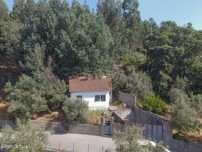 Moradia T2 em Castanheira de Pêra por 31.000€