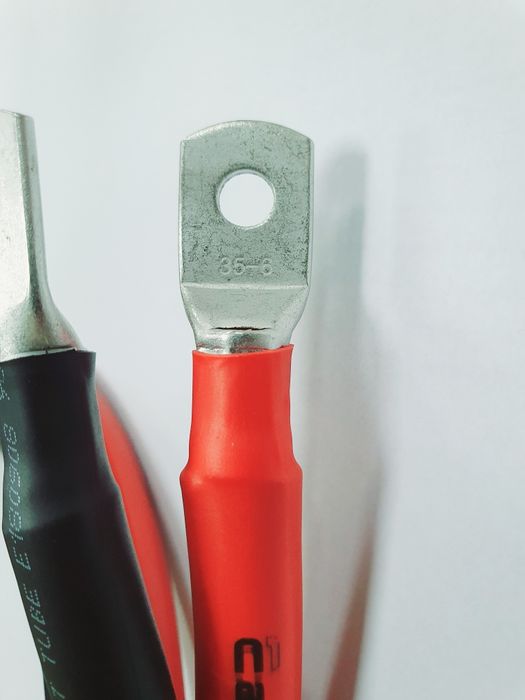 Кабель для з'єднання аккумулятора та інвертора