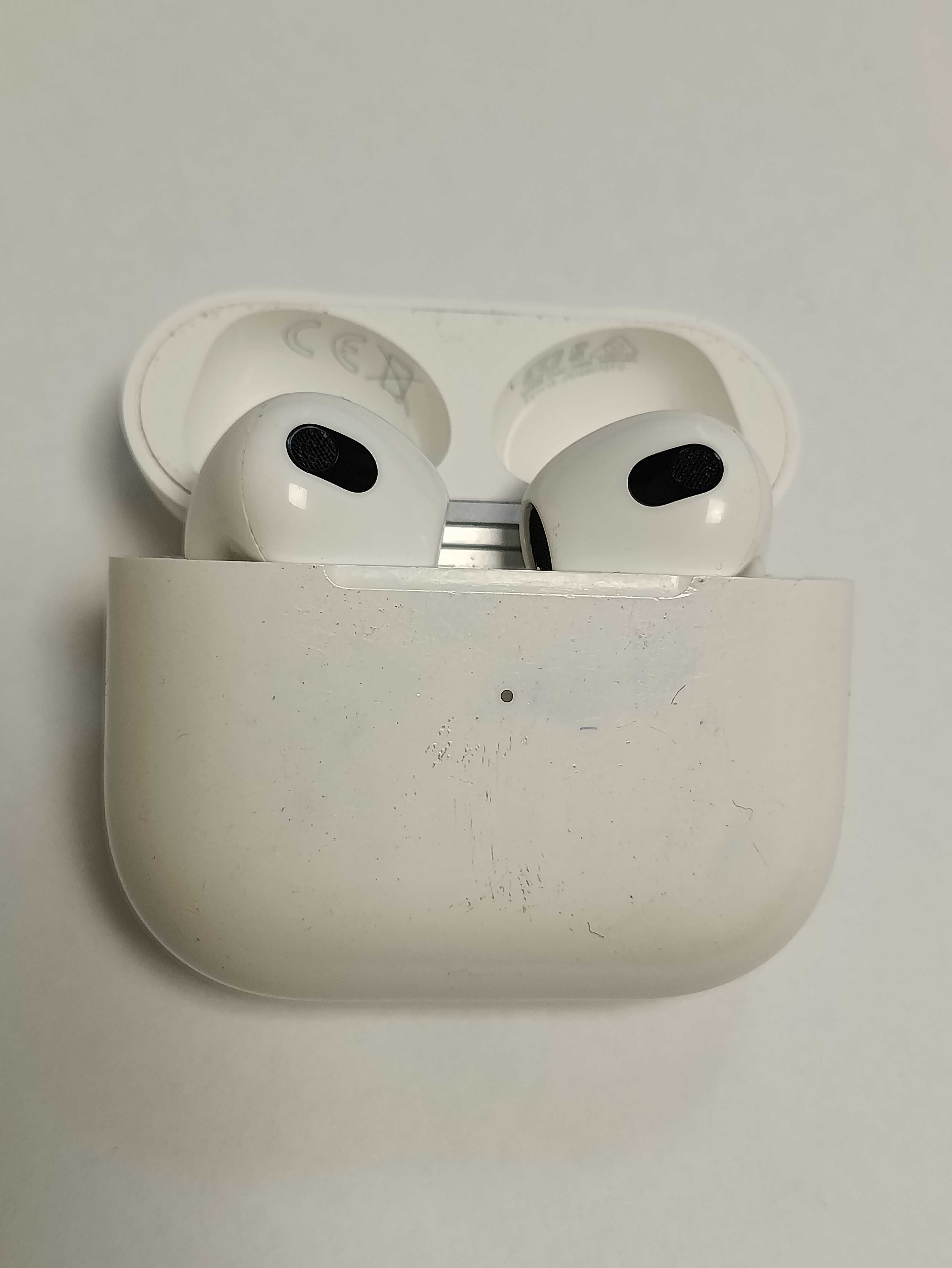 Bluetooth гарнитура, наушники Apple AirPods 3 A2566 ( A2565, A2564 )