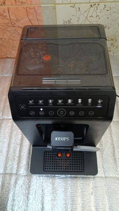 Кавомашина Krups EA89