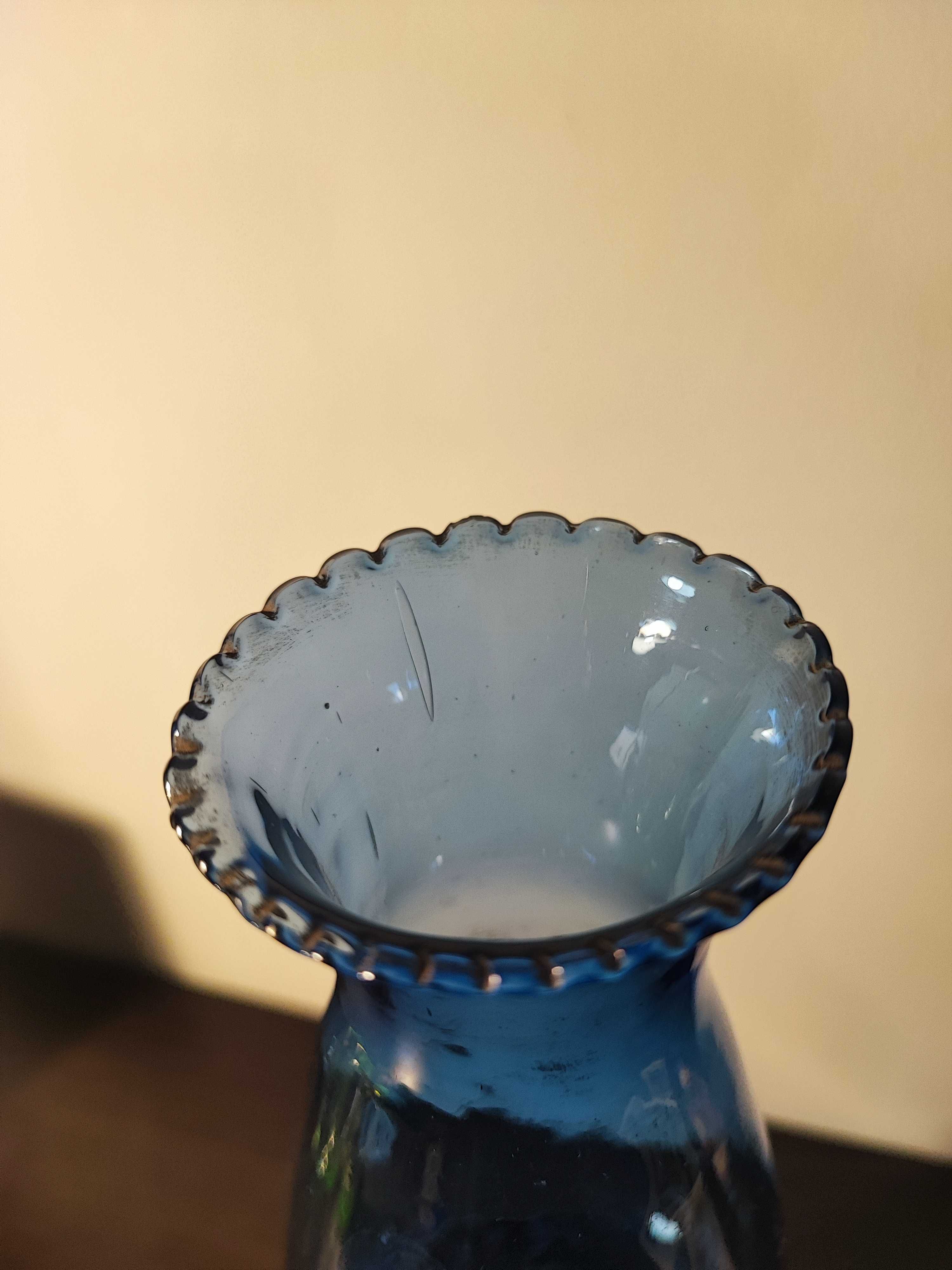 Stara lampa naftowa sygnowana HONG KONG