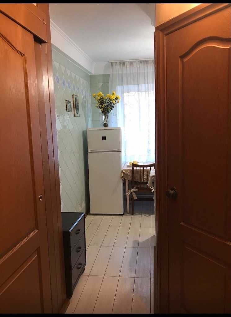 Продаж 1-к квартири з якісним ремонтом, бульвар Верховної Ради, 18а