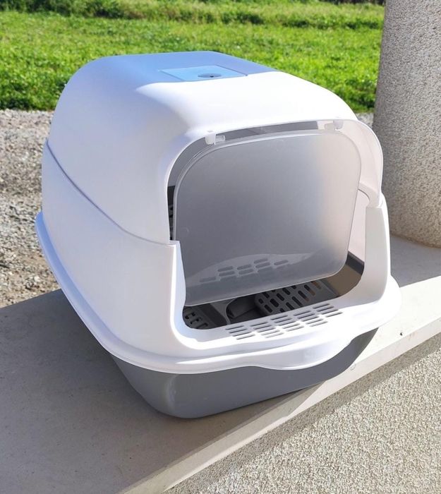 Caixa de areia fechada para gato – com porta e filtro