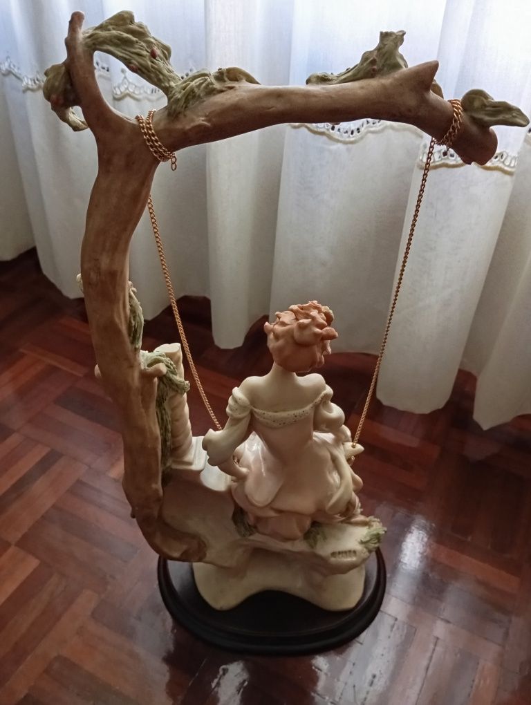 Estatuetas de Marfinite