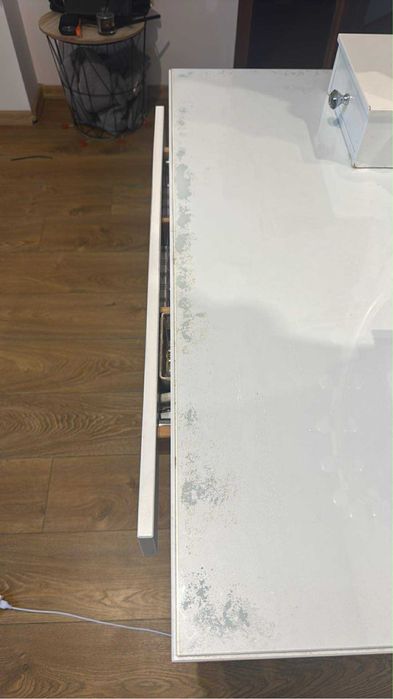 Toaletka Ikea Hemnes