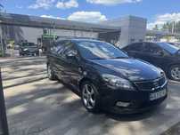 Продам Kia Ceed SW 2010