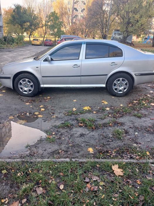 Продаи Skoda oktavia a4