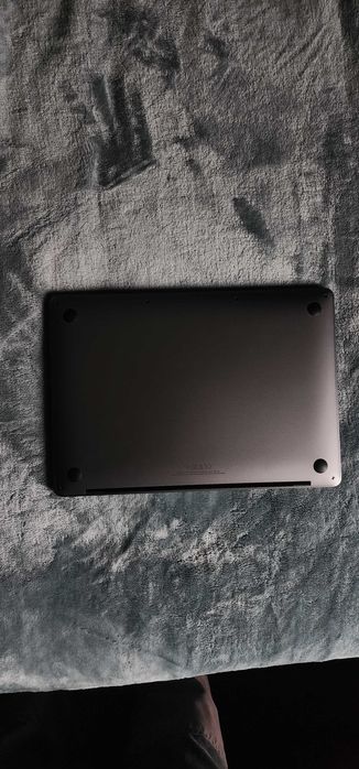 MacBook pro 13 m2 512gb