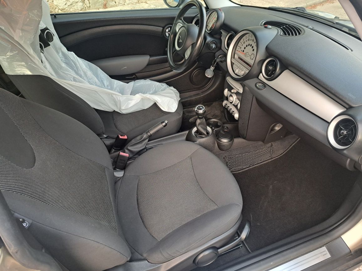 Carro Mini One 1.6
