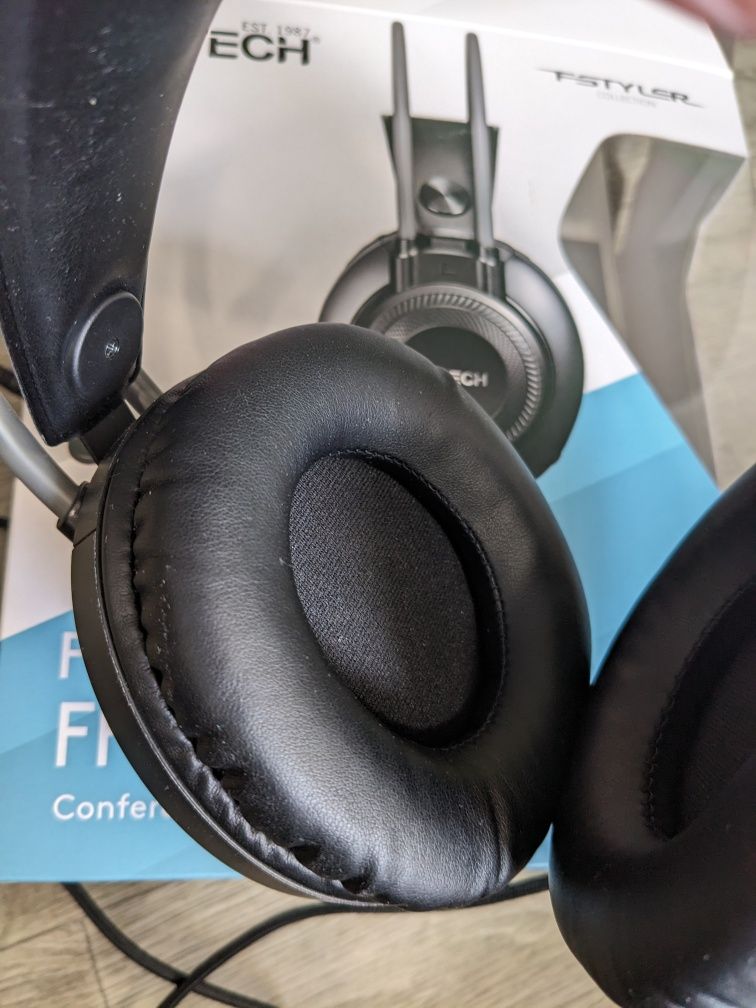 Навушники з мікрофоном (headset) A4Tech Fstyler FH200i