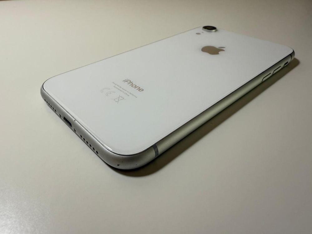 iPhone XR branco