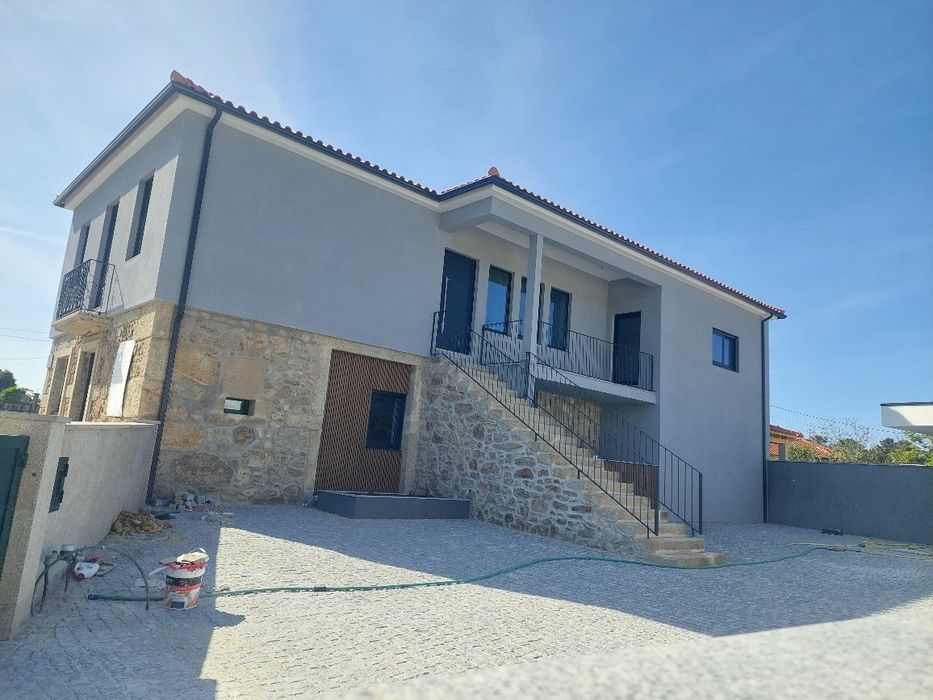 Arrendo apartamento em Valença do Minho - freguesia de Cerdal