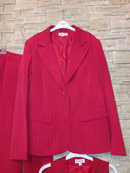 Sprzedam 3-częściowy garnitur