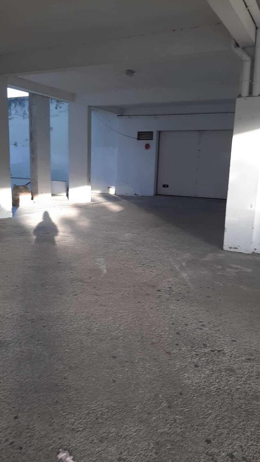 Garagem (BOX) no centro de Alcobaça