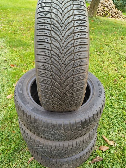 Opony zimowe Nexen 225/55R18 4 szt.