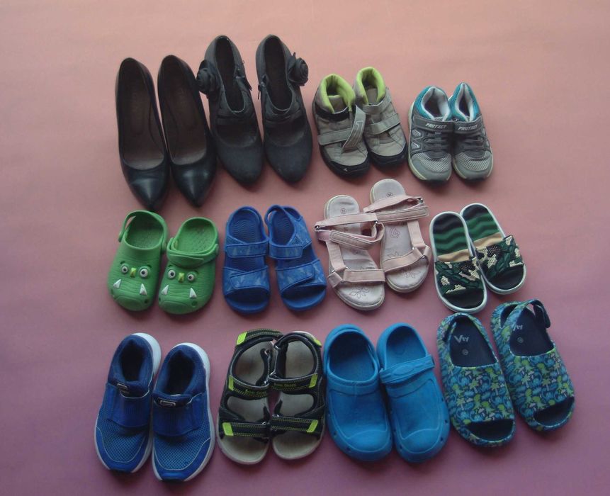 Różne buty dla dzieci