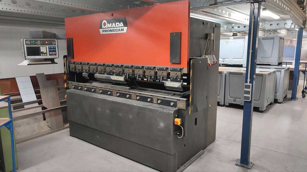 Листогиб, Пресс гибочный гидравлический с ЧПУ