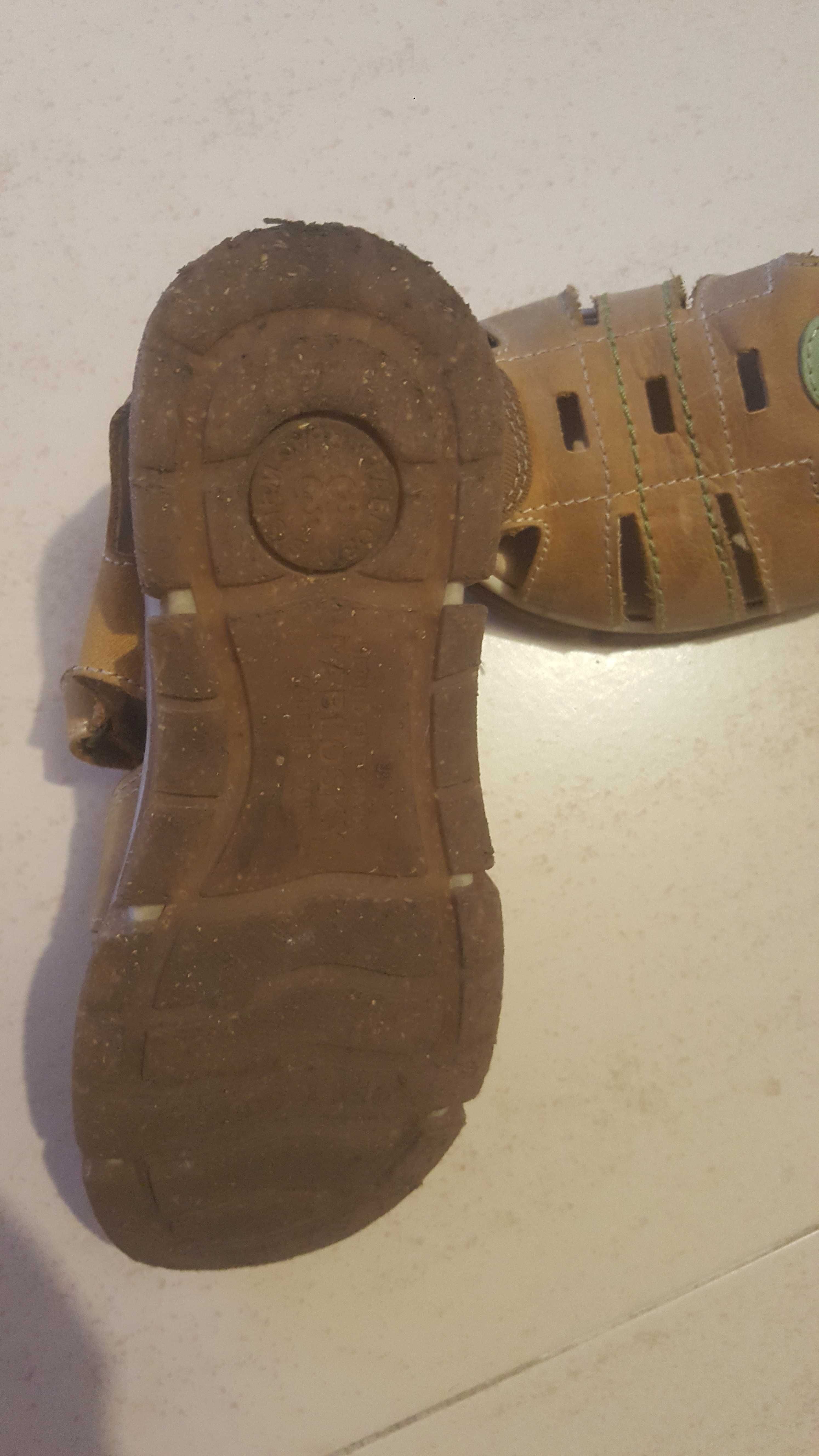 sandalias verao crianca como novas castanhas super confortaveis