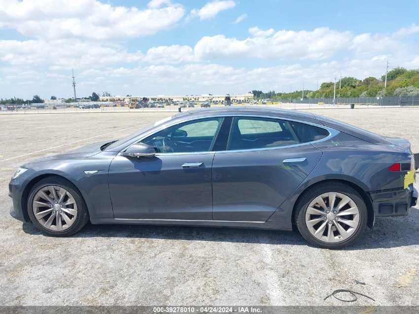 Tesla Model S 70 2016