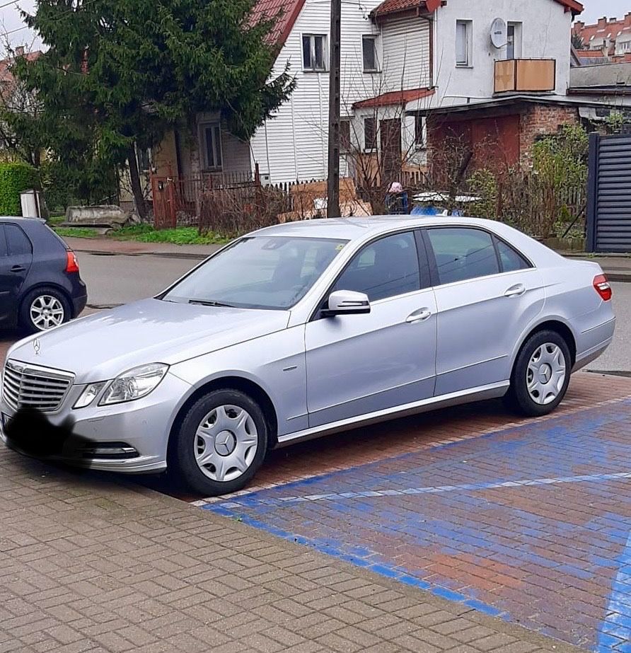 Mercedes Benz E200 1.8 benzyna W 212