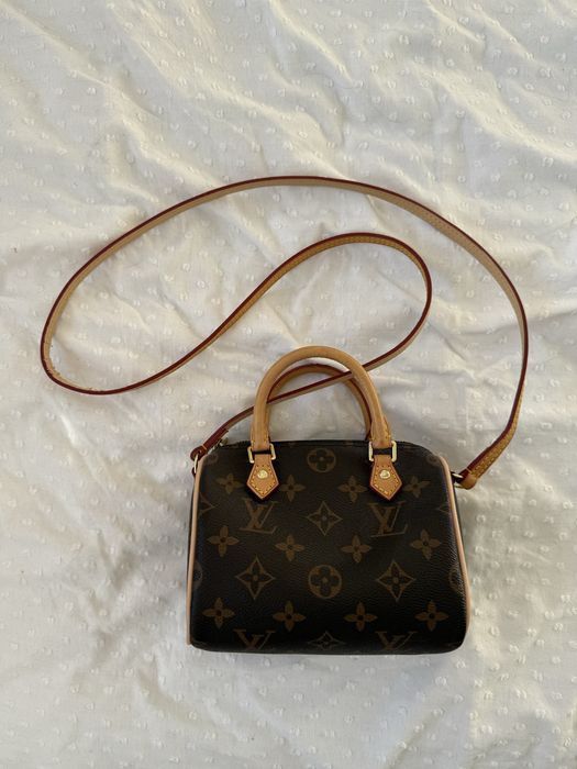 Louis Vuitton Nano Speedy mała torba na pasku ze skórzanymi elementami