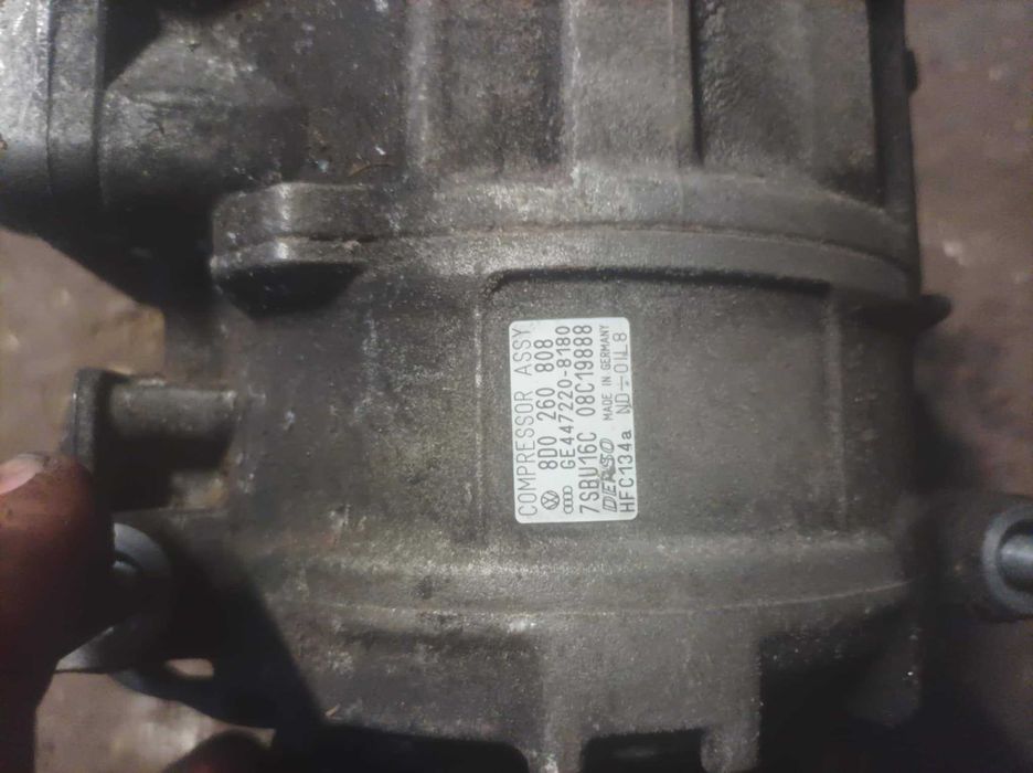 Części silnika Audi a4b6 1.9 kod silnika BKE /AVF