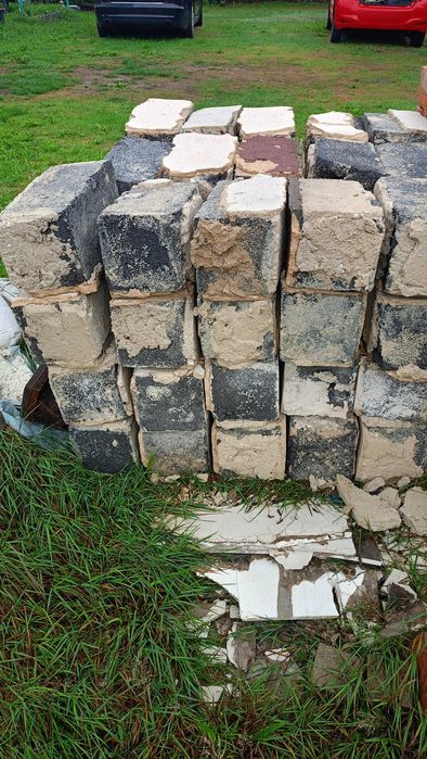 Pustaki, całe 60 szt