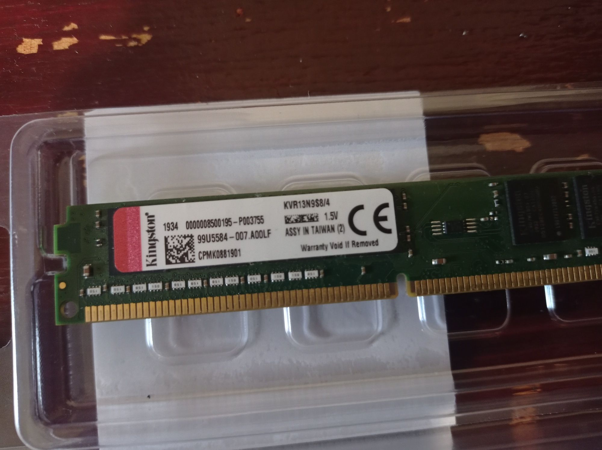 4+4Gb DDR3 Kingston ОЗУ оперативная память.