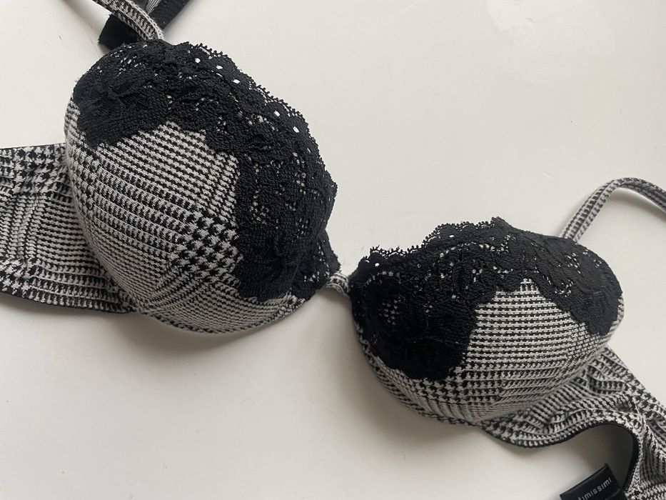 Бюст Victorias Secret р.34B/В75 і ін.