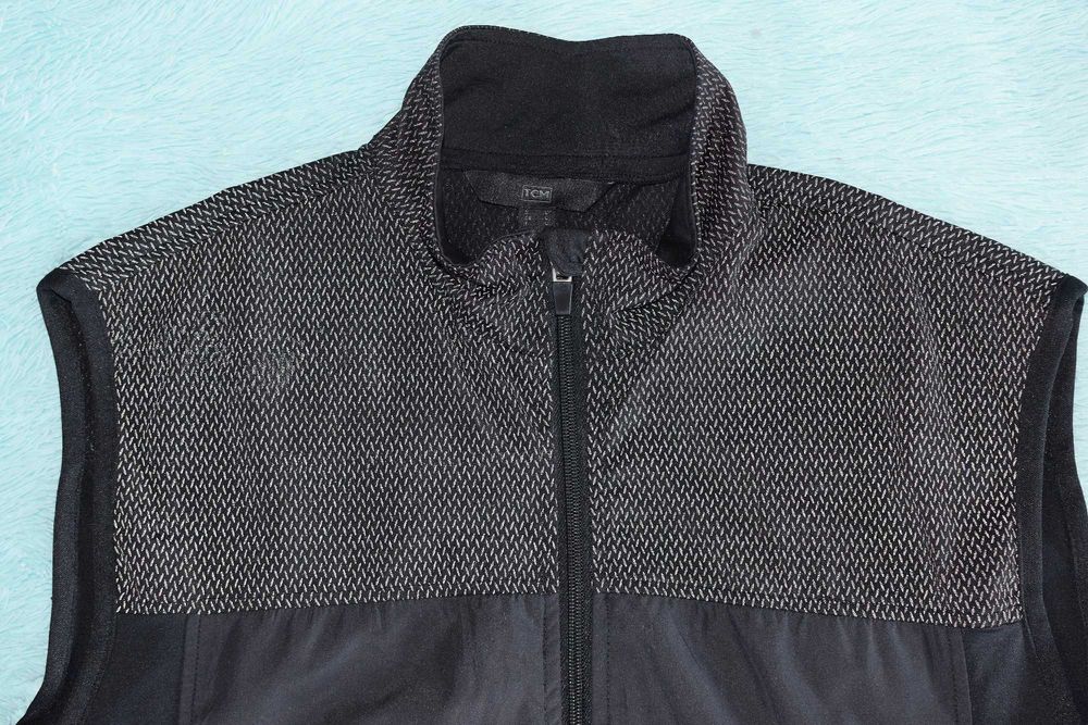 Czarny bezrękawnik TCM roz.L