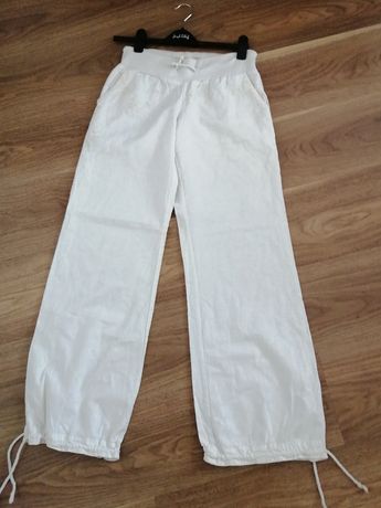 Białe spodnie damskie marka Reserved casual rozmiar eur S