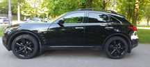Infiniti QX70 Infiniti QX70S 3.7 V6 Premium Black - r. 2016, gaz LPG